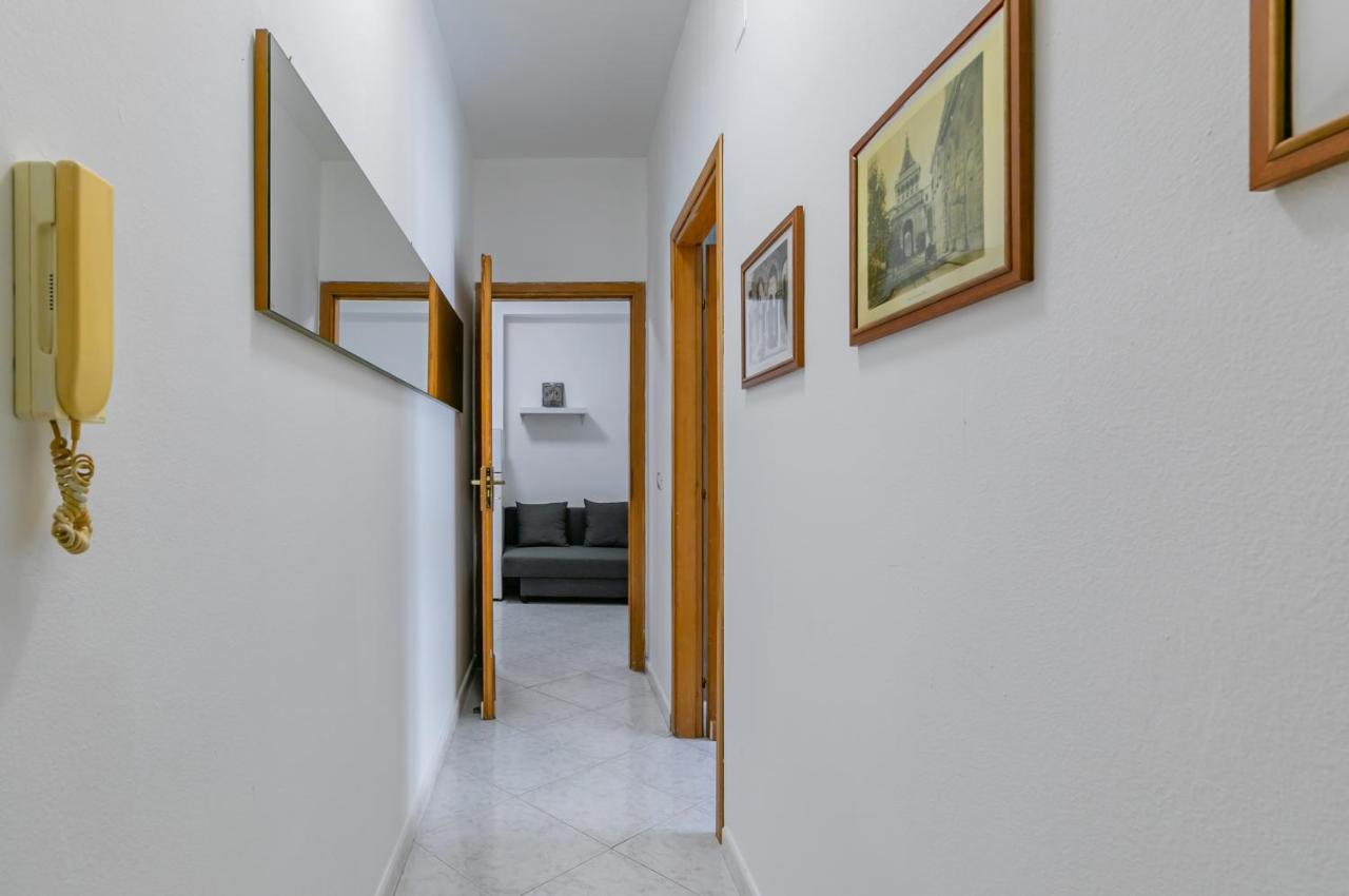 Villa Malfitano And Lolli Station Apt With Terrace ปาแลร์โม ภายนอก รูปภาพ